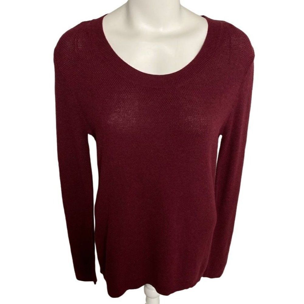 SO Burgundy Perfect Pullover Scoop Neck Waffle Weave Top Sz Medium NEW